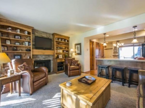 Racquet Club Village Retreat